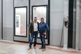 [Translate to English:] Markus Ammann KABE und Georg Ehlen, Leiter Produktion bei ERO